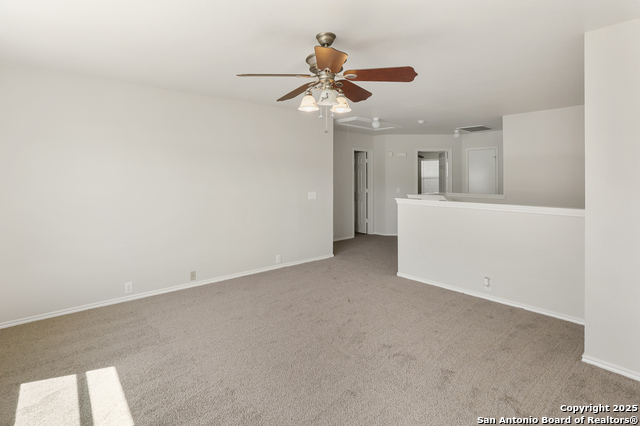 Image 18 of 27 For 15811 Beaufort Blvd