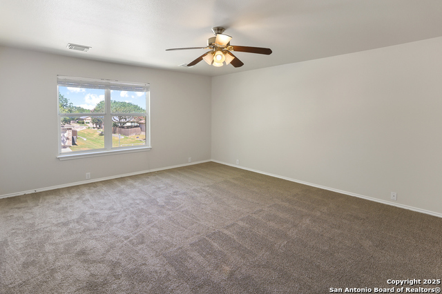 Image 19 of 27 For 15811 Beaufort Blvd