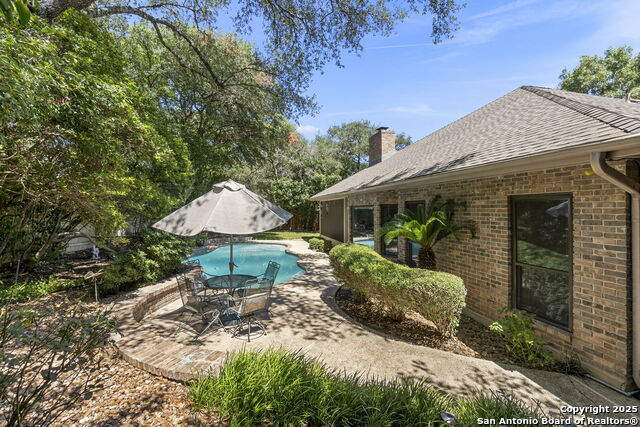 Image 39 of 51 For 1611 Eagle Point
