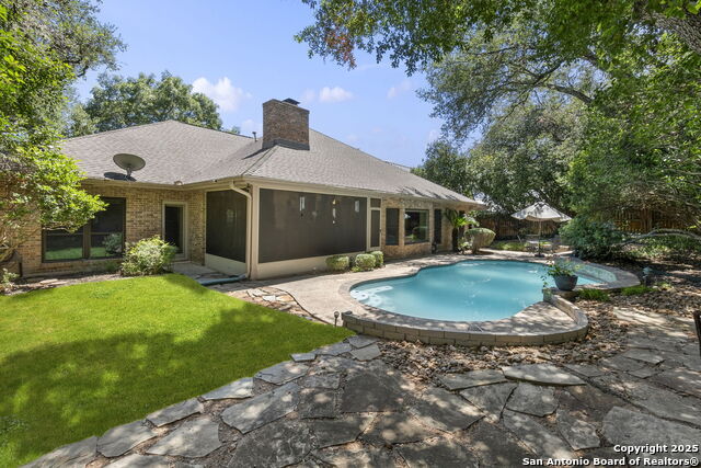 Image 40 of 51 For 1611 Eagle Point