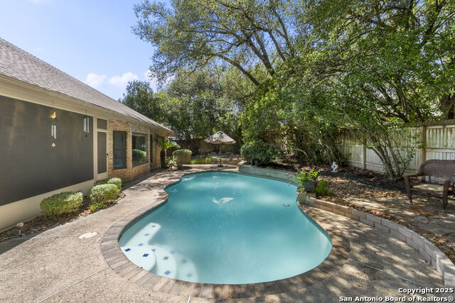 Image 42 of 51 For 1611 Eagle Point