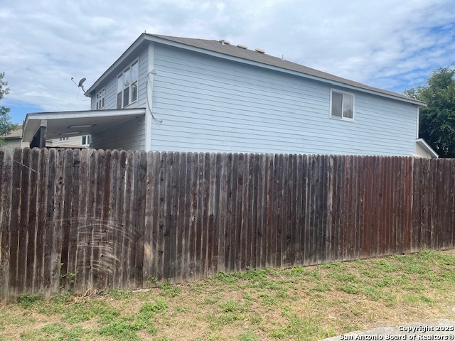 Image 23 of 29 For 9402 Santa Fe