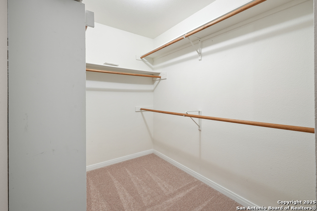 Image 21 of 36 For 7501 Linkside