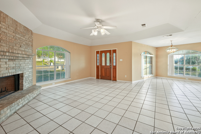 Image 5 of 36 For 7501 Linkside