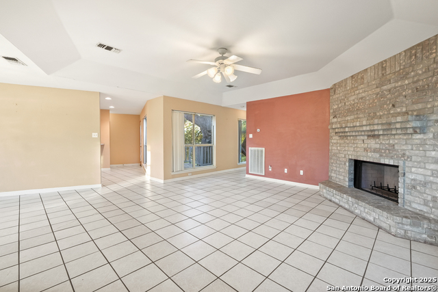 Image 6 of 36 For 7501 Linkside