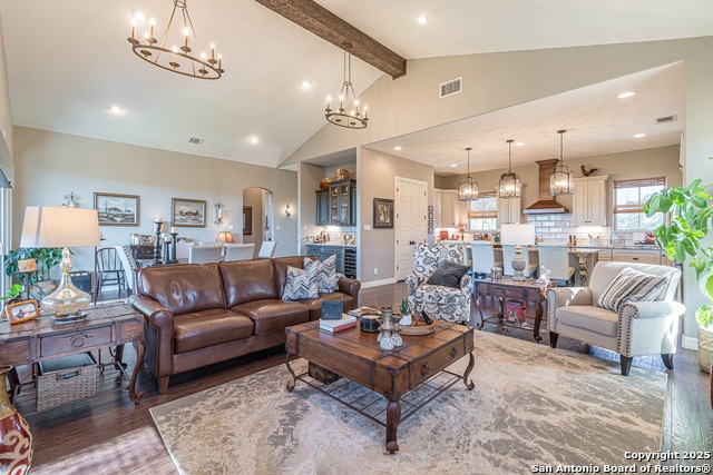 Image 18 of 50 For 561 Five Oaks