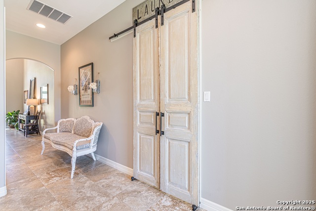 Image 24 of 50 For 561 Five Oaks