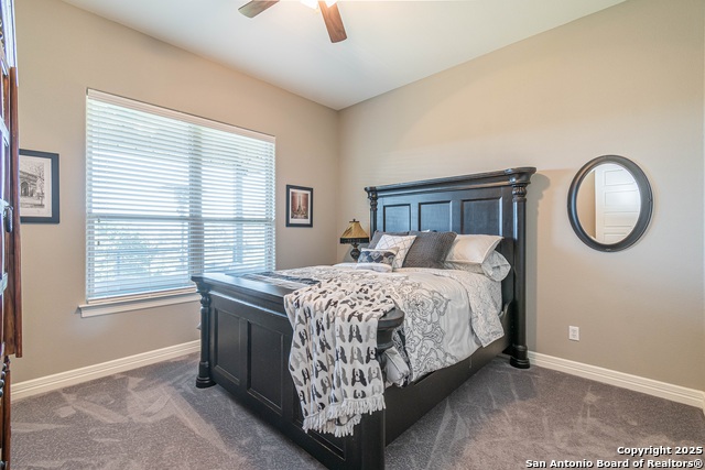 Image 37 of 50 For 561 Five Oaks