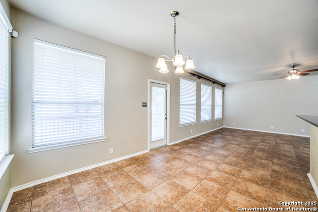 Image 12 of 27 For 4527 Darien Vista