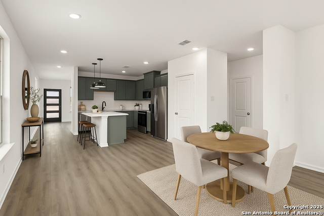 Image 4 of 29 For 5719 Marble Falls