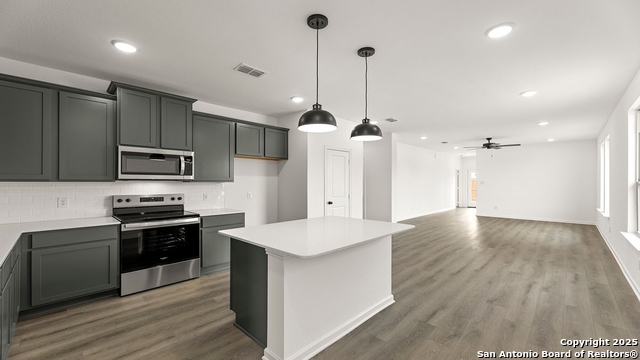 Image 7 of 29 For 5719 Marble Falls