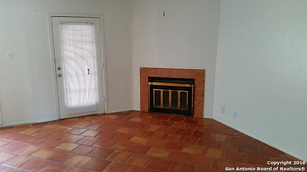 Image 2 of 16 For 6206 Valley Knight