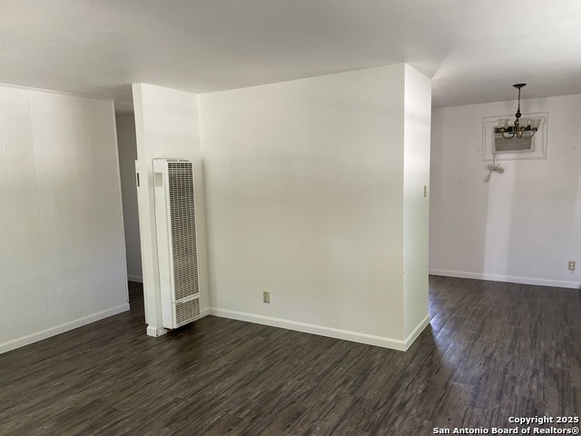 Listing photo id 2 for 1750 Arroya Vista