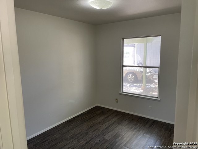 Listing photo id 6 for 1750 Arroya Vista