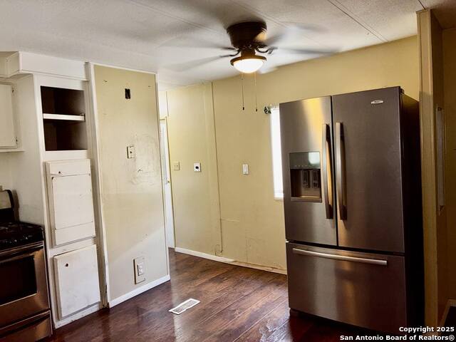 Listing photo id 12 for 6435 Crestway Drive Lot 169