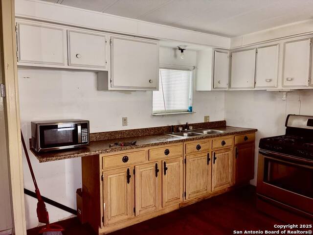 Listing photo id 3 for 6435 Crestway Drive Lot 169