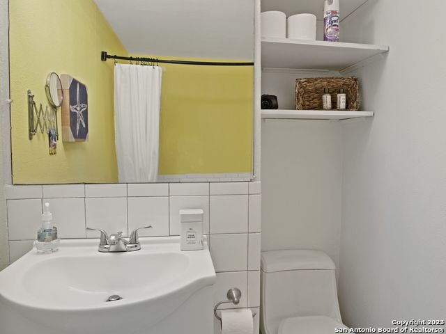 Image 26 of 44 For 222 12th Street S