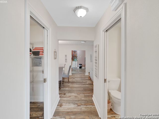 Image 32 of 44 For 222 12th Street S