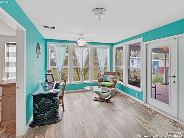 Image 38 of 44 For 222 12th Street S