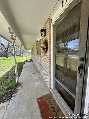 Image 4 of 26 For 779 Hwy 187 N