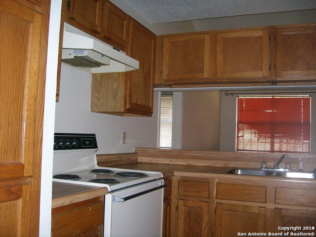 Image 4 of 8 For 3222 Bear Springs