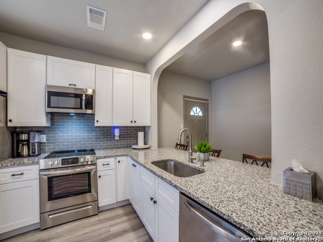 Image 10 of 20 For 7610 Crown Ledge