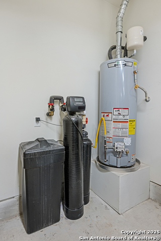 Image 39 of 42 For 4203 Paddling Pass