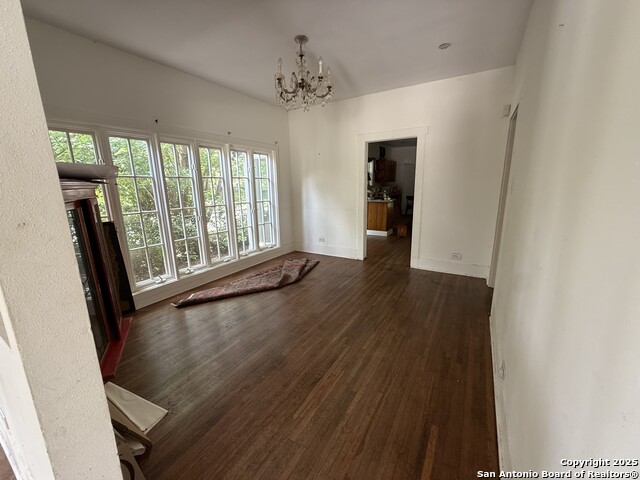 Image 4 of 12 For 2055 Huisache W