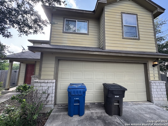 Details for 5702 Canterbury Run, San Antonio, TX 78228