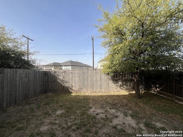 Listing photo id 0 for 16801 Showdown