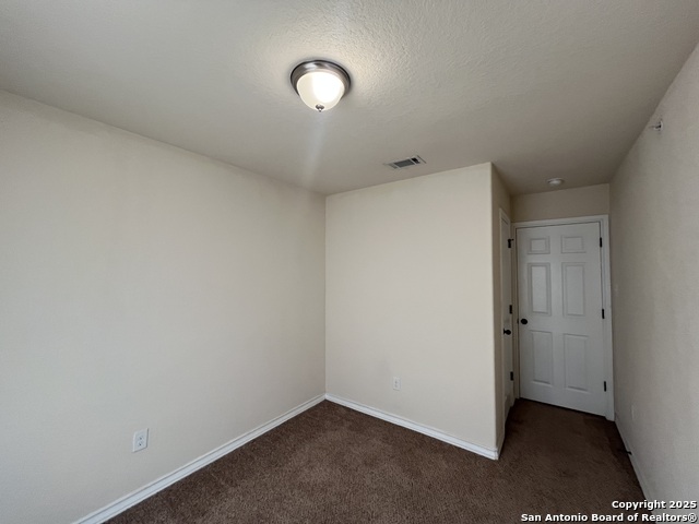 Listing photo id 23 for 16801 Showdown