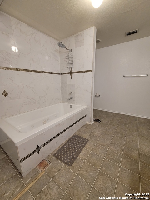 Image 4 of 12 For 4823 Heather Pass