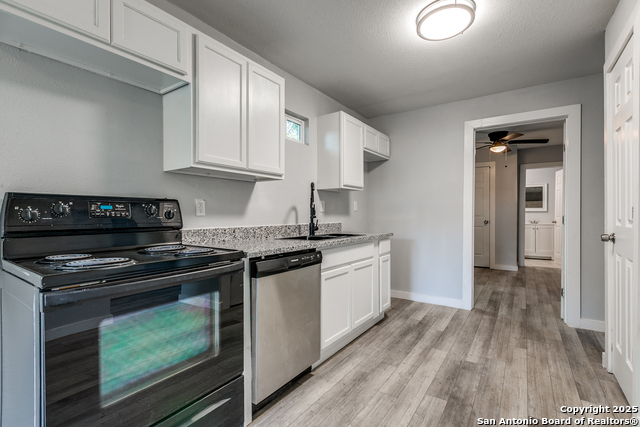 Image 12 of 12 For 2017 Lyons St