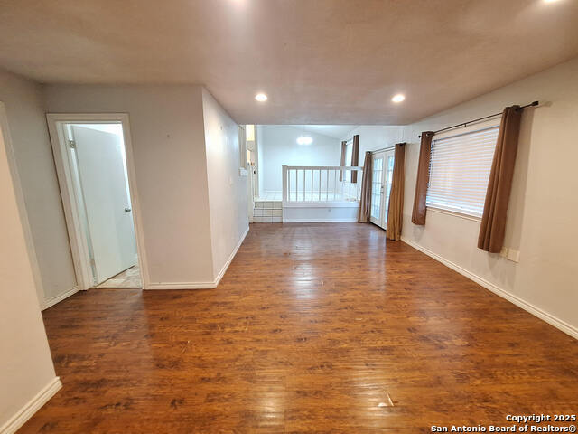 Image 10 of 19 For 7142 Webbwood Way