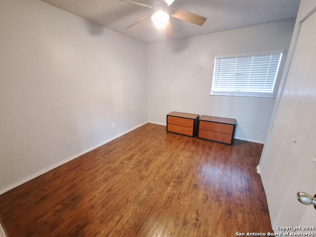 Image 13 of 19 For 7142 Webbwood Way