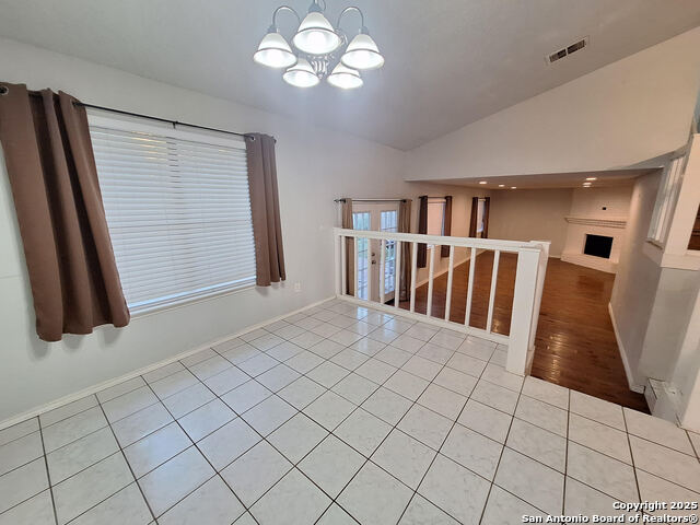 Image 7 of 19 For 7142 Webbwood Way