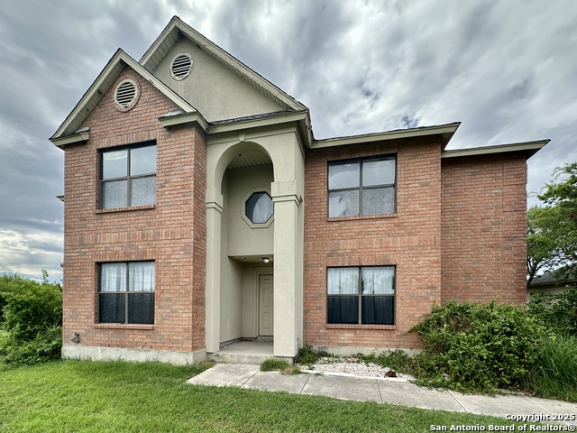 Image 4 of 50 For 2321 Green Valley