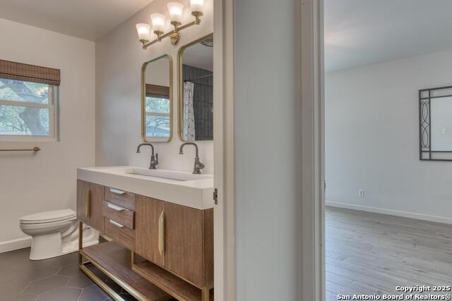 Listing photo id 29 for 8811 Pineridge