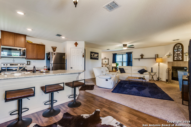 Image 9 of 24 For 4448 Klein Meadows