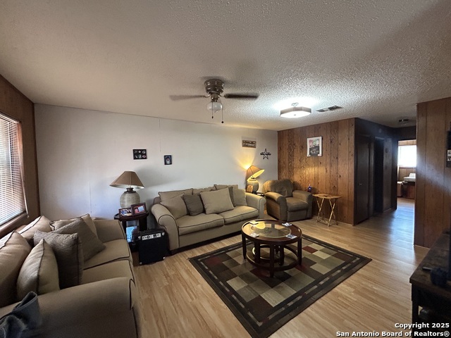 Details for 206 Redbud  A, New Braunfels, TX 78130