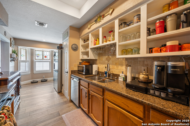 Image 18 of 41 For 4619 Sparrows Nest