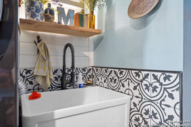 Image 23 of 41 For 4619 Sparrows Nest