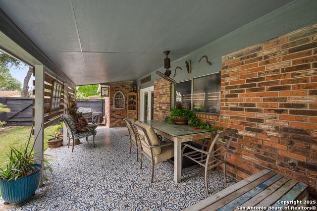 Image 33 of 41 For 4619 Sparrows Nest