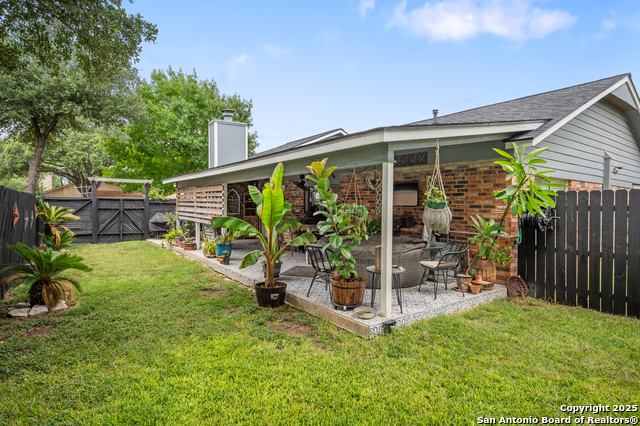 Image 38 of 41 For 4619 Sparrows Nest
