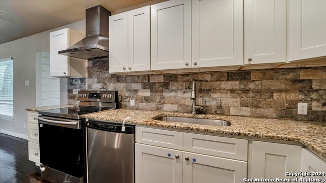 Listing photo id 11 for 156 Rilla Vista