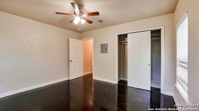 Listing photo id 22 for 156 Rilla Vista