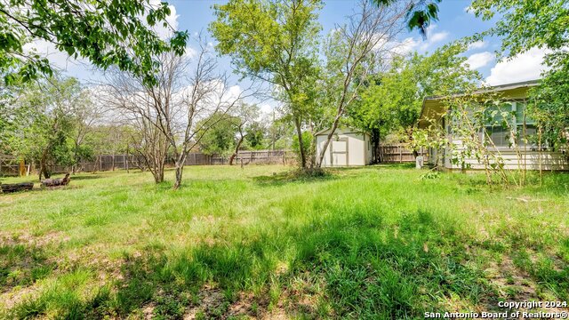 Listing photo id 36 for 156 Rilla Vista