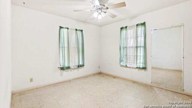 Image 15 of 49 For 6592 Cooksey