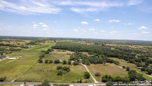Image 42 of 49 For 6592 Cooksey