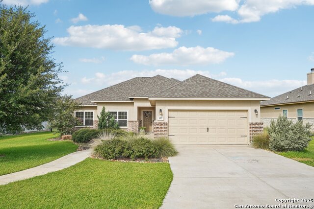 Details for 157 Fairway  , Floresville, TX 78114